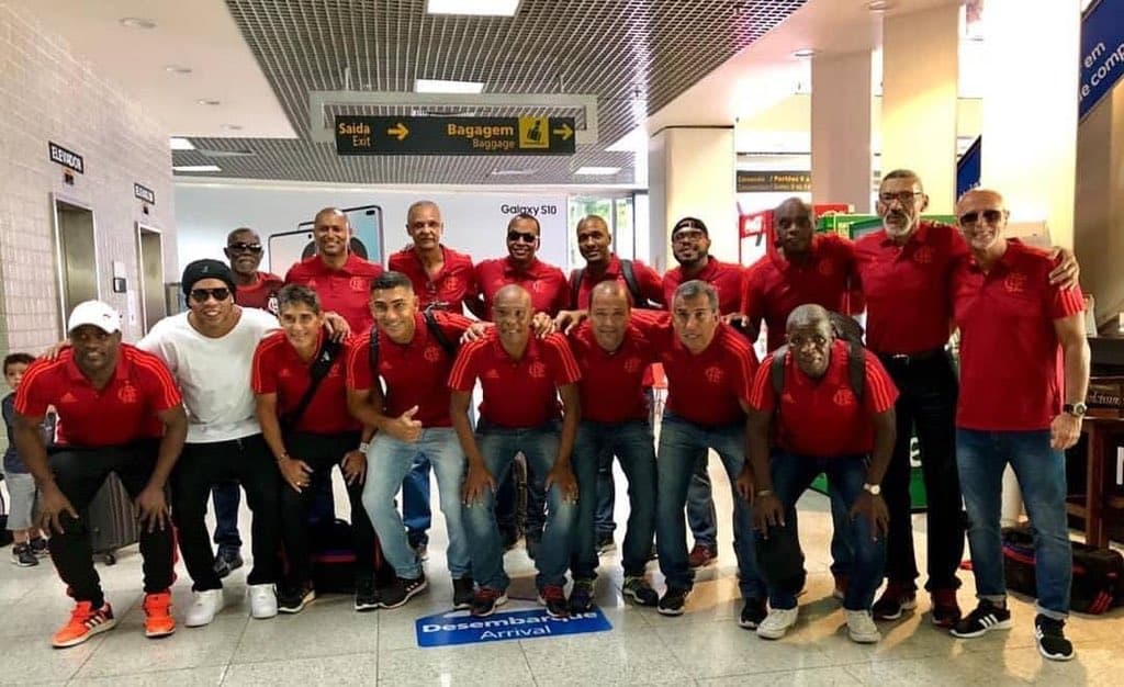 flamengo jogadores copa legends
