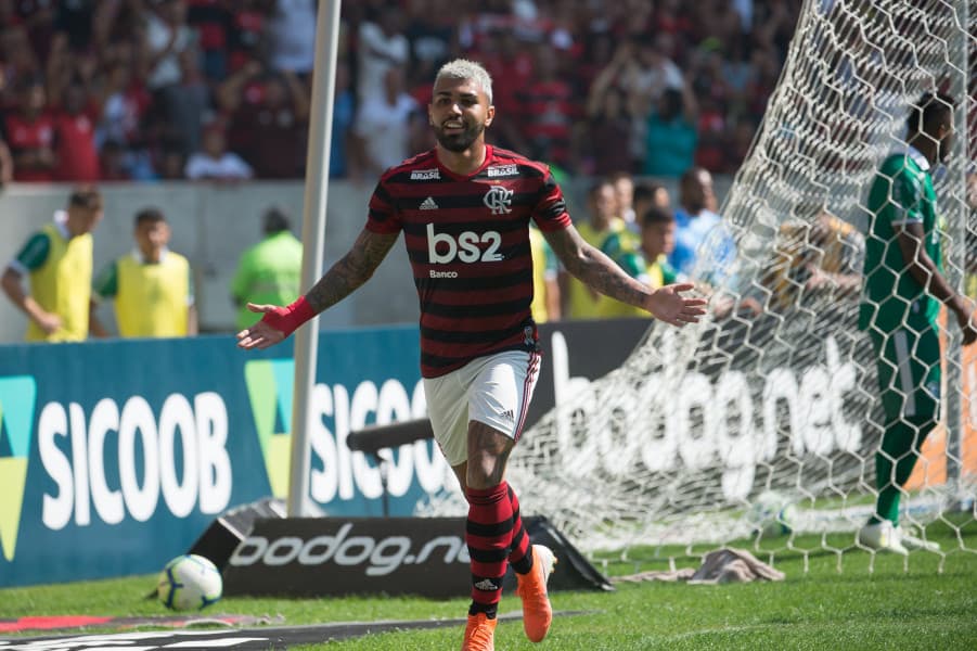 O atacante Gabriel Barbosa comemora seu gol contra o Goiás. Foto: Alexandre Vidal/Flamengo