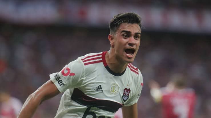 Reinier completa 18 anos