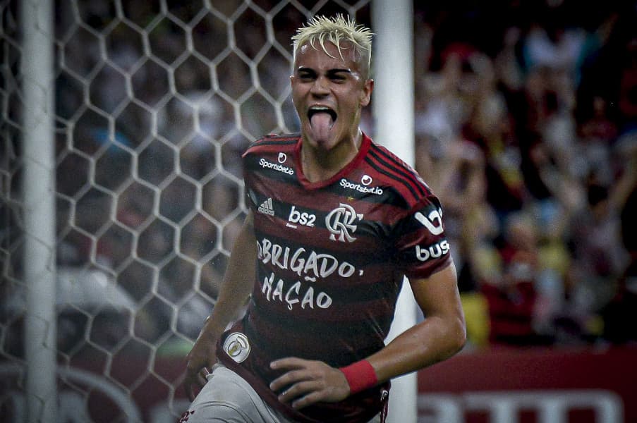 Com venda de Reinier base Flamengo
