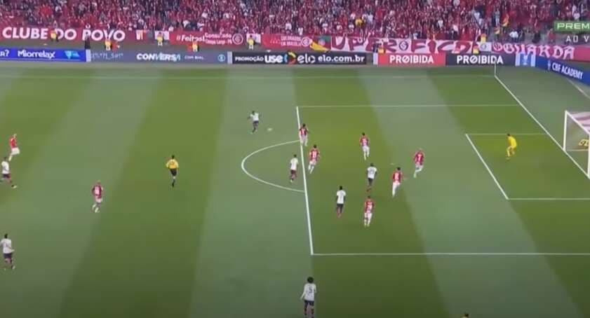 vitinho marca seu primeiro gol pelo flamengo