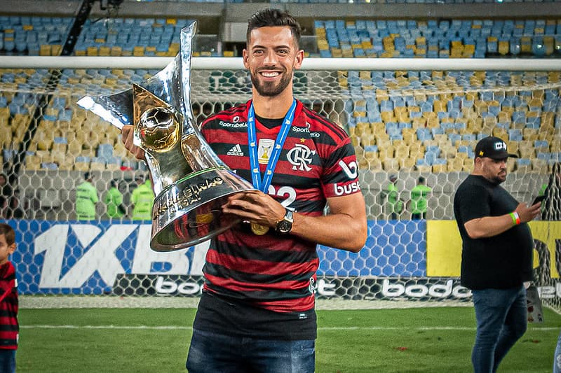 Pablo Marí ex-Flamengo