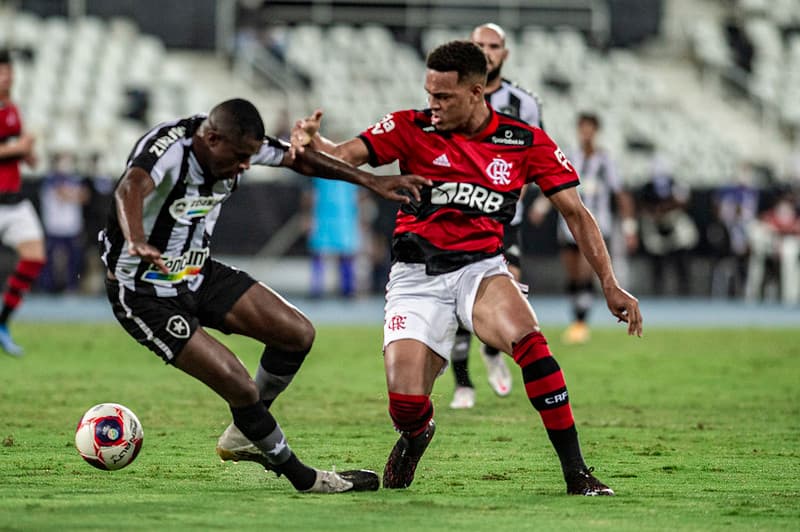 Flamengo e Botafogo Rodrigo Muniz