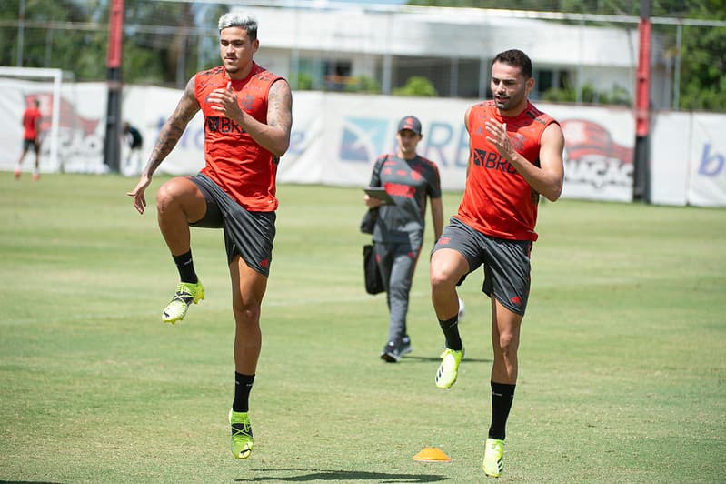 Flamengo relacionados para Supercopa contra o Palmeiras