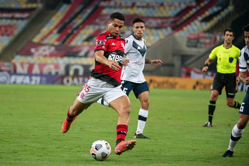 Flamengo 0x0 Vélez Notas