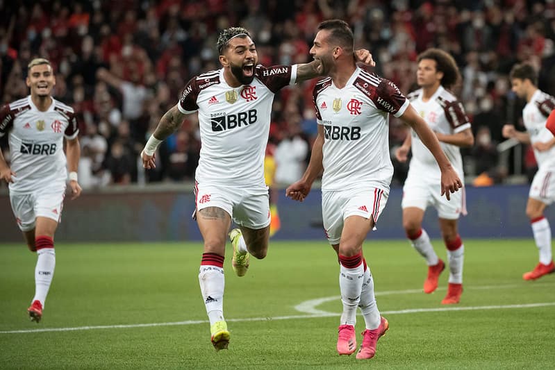 Athletico 2x2 Flamengo