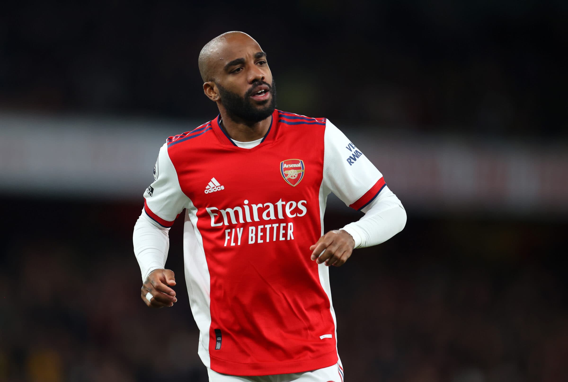 jogos de hoje na tv lacazette arsenal