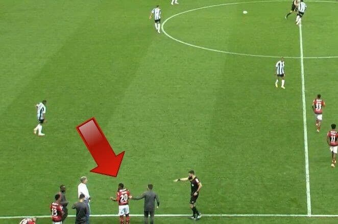 grêmio flamengo rodinei posicionamento torcedores brasileirão