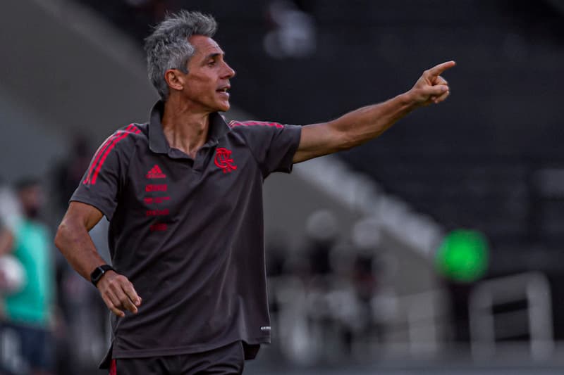 A responsabilidade de Paulo Sousa no empate contra o Resende