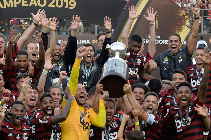 Time do Flamengo comemora tírulo da Libertadores