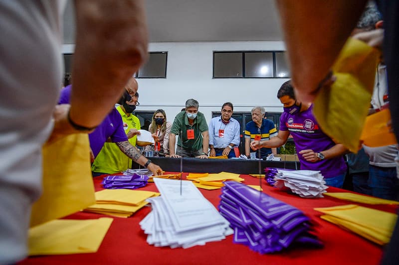 Eleição no Flamengo em 2021; projeto de Bandeira obriga clubes a darem a candidatos acesso a dados de eleitores