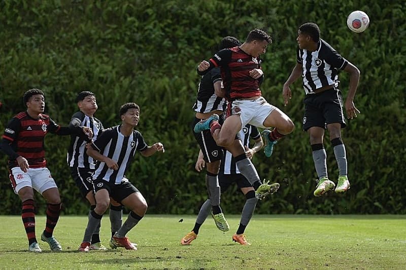Flamengo Botafogo quartas de final carioca 2022
