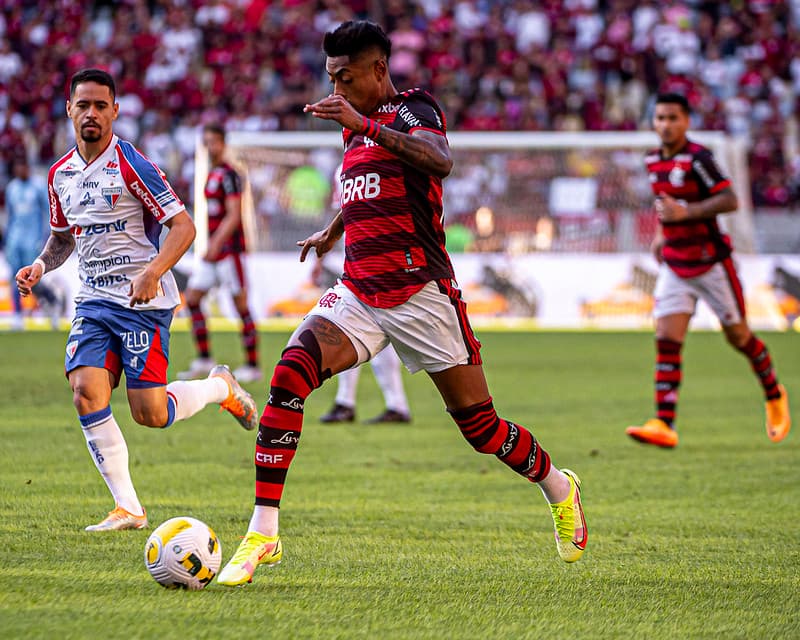 Jorge Jesus quer Bruno Henrique