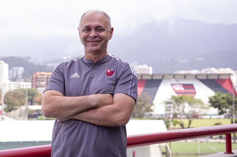 Flamengo contrata Jorge Bichara, ex consultor do COB