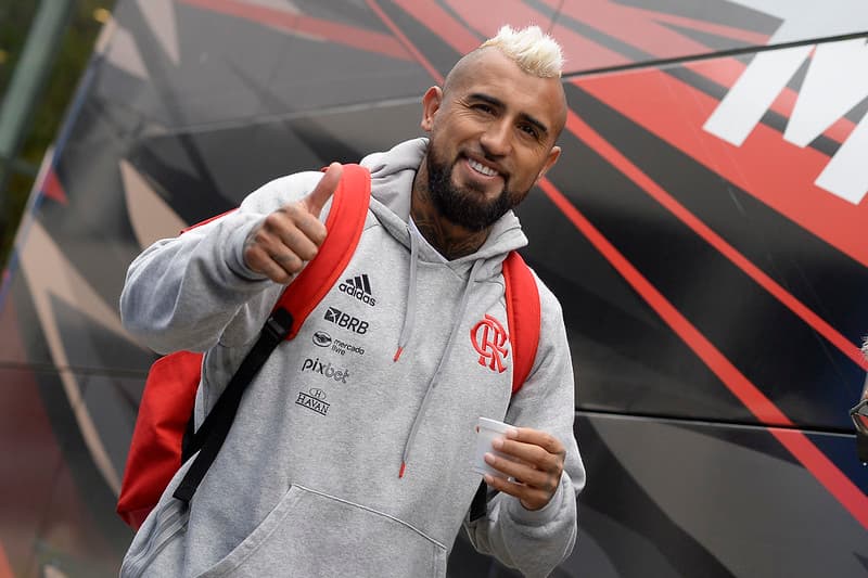Vidal no desembarque do Flamengo na Argentina
