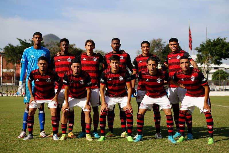 Garotos do Ninho enfrentam o Corinthians por uma vaga nas finais do Brasileirão Sub-20