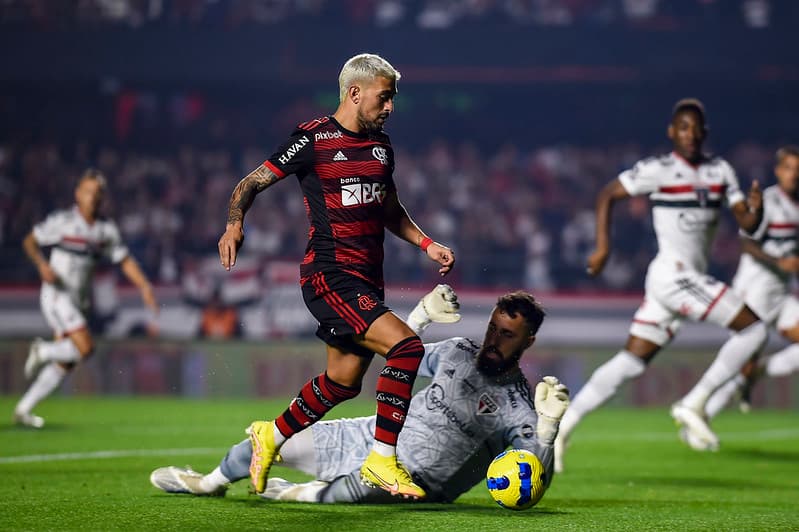 Arrascaeta em Flamengo x São Paulo
