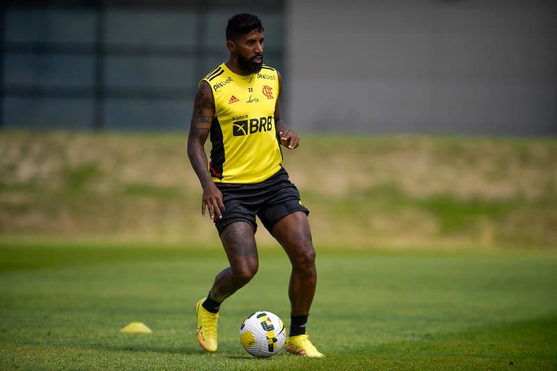 Rodinei em treino do Flamengo