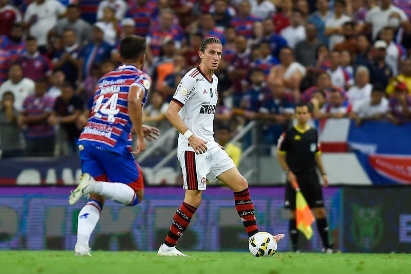 Filipe Luís no jogo Flamengo x Fortaleza, pelo Brasileirão