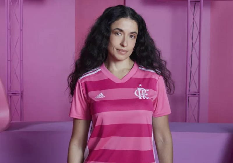 Flamengo e adidas lançam manto cor-de-rosa para lembrar campanha contra o câncer de mama