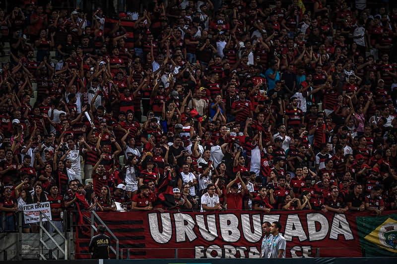 Torcida do Flamengo no Castelão