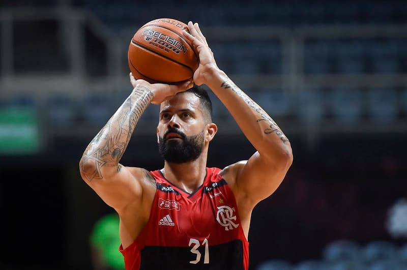 Flamengo estreia no NBB contra o Minas