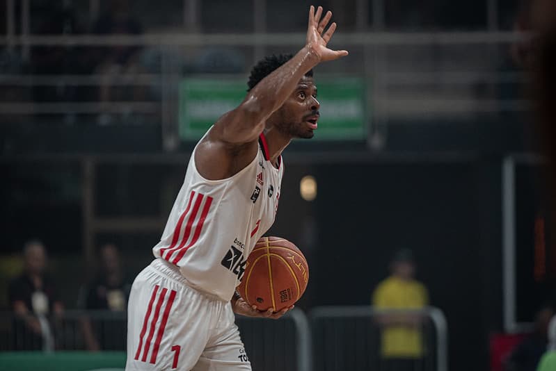 Gui Deodato do Flamengo jogou no Bauru