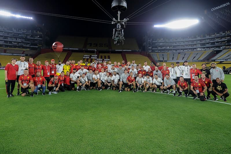Elenco do Flamengo no estádio da final do Flamengo