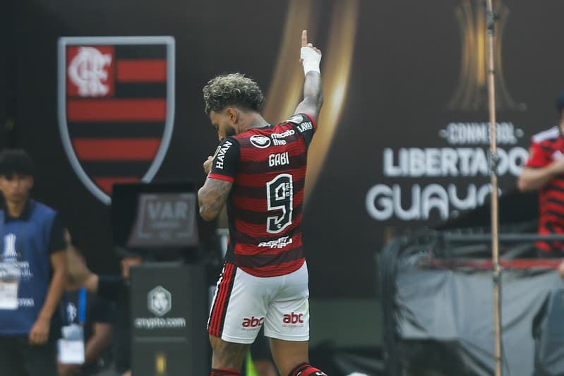 Gabigol cita o Pedro ao ser questionado sobre a Copa do Mundo