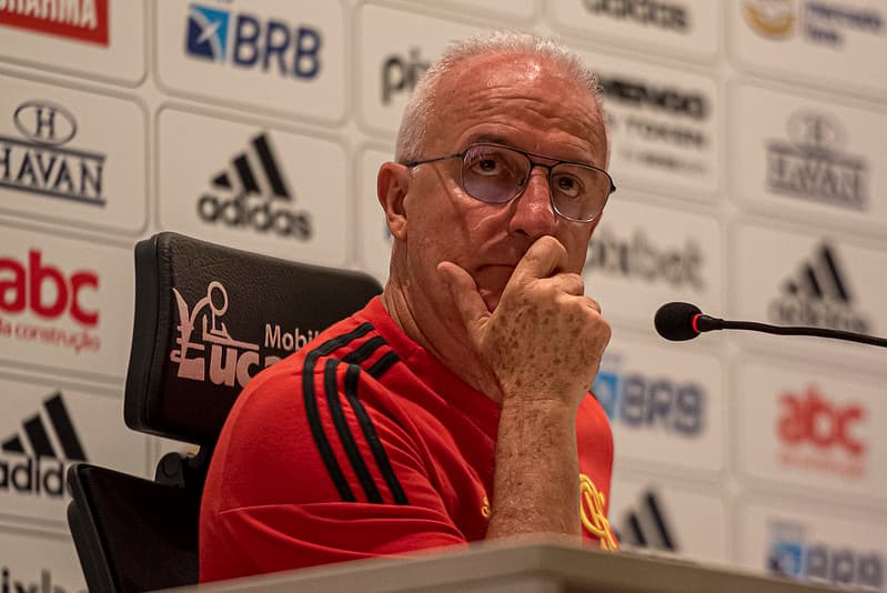 Dorival Júnior, que recém deixou o Flamengo, será comentarista da Copa do Mundo no Sportv