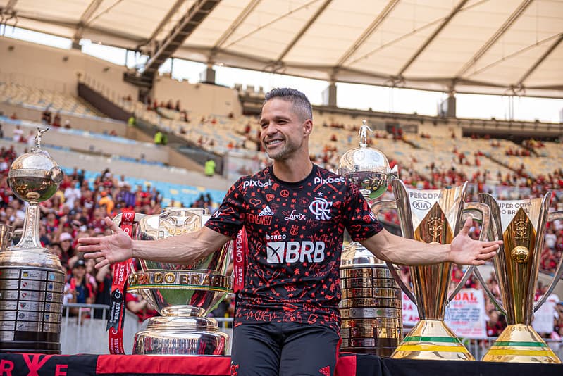 Diego Ribas em seu último jogo com a camisa do Flamengo; ex-jogador irá comentar jogos do Flamengo na TV Globo