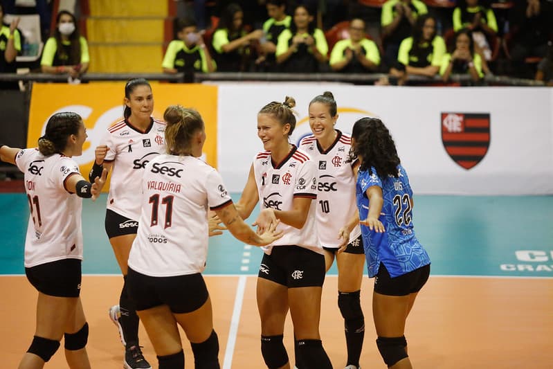 Brie King quer 'alto nível' contra o Maringá visando playoffs da Superliga