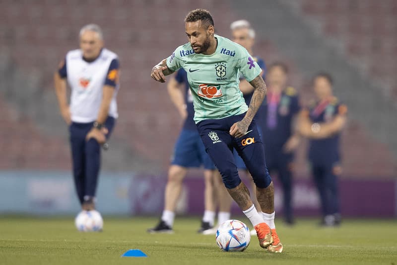 Neymar em treino da Seleção durante Copa do Mundo do Catar.
