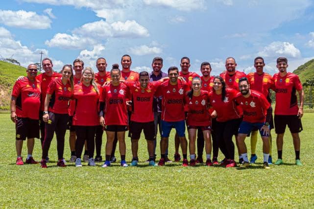 Flamengo acerta contratação de cinco novos profissionais para temporada