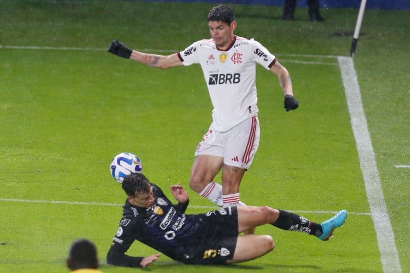 Ayrton Lucas no Flamengo x Del Valle