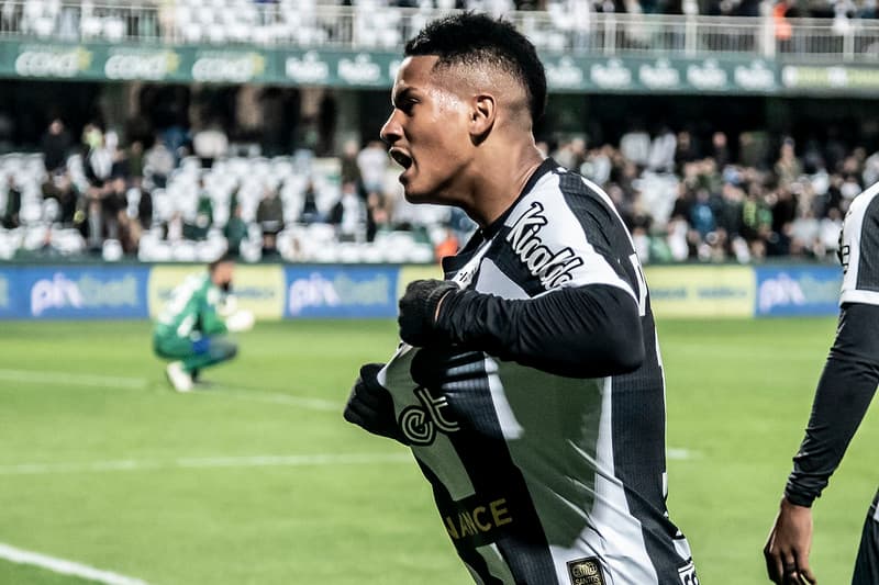 Técnico do Santos faz pedido a Ângelo sobre negociação com Flamengo