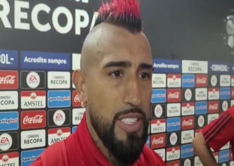Vidal fala sobre trabalho de Vitor Pereira no Flamengo