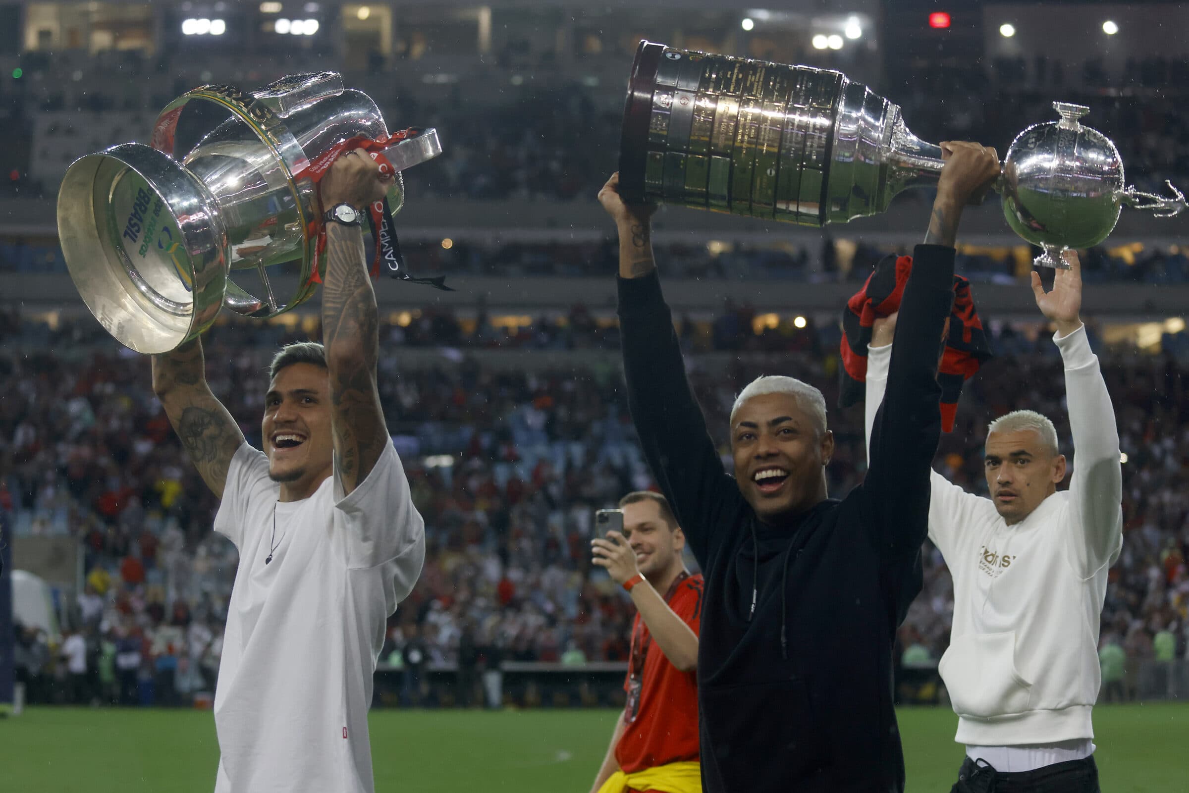 Taças da Copa do Brasil e Libertadores