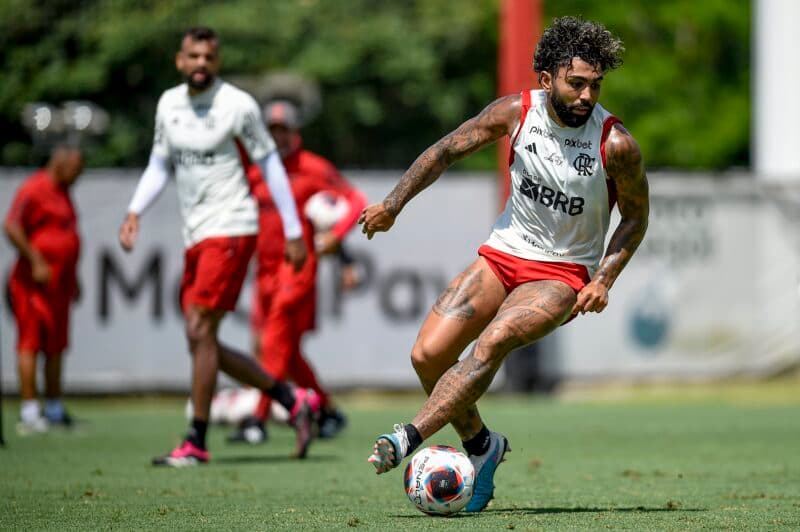 Gabigol em treino do Flamengo; estreia na Libertadores, próximos jogos e as últimas notícias do Flamengo