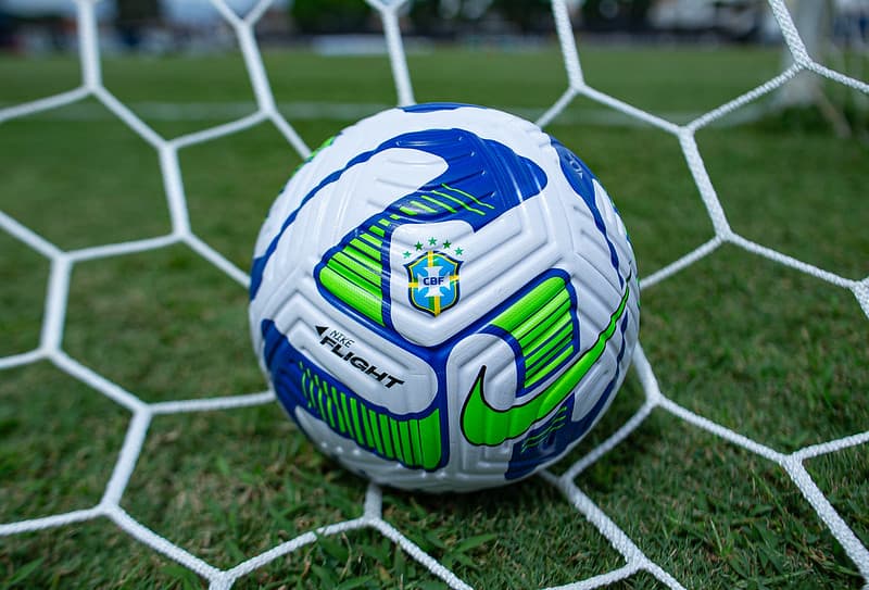 Bola do Campeonato Brasileiro; fundo de investimentos Mubadala faz proposta para fechar com a Libra