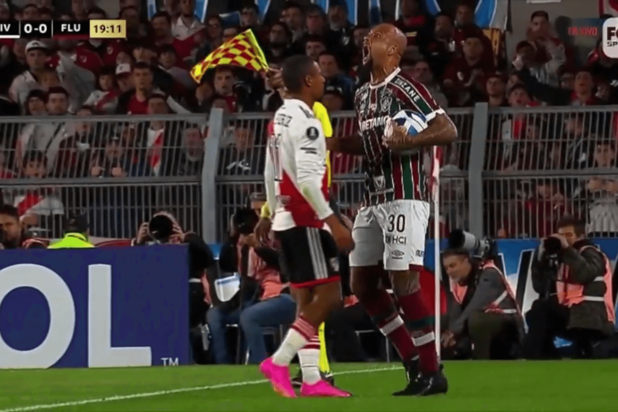 Felipe Melo e De La Cruz