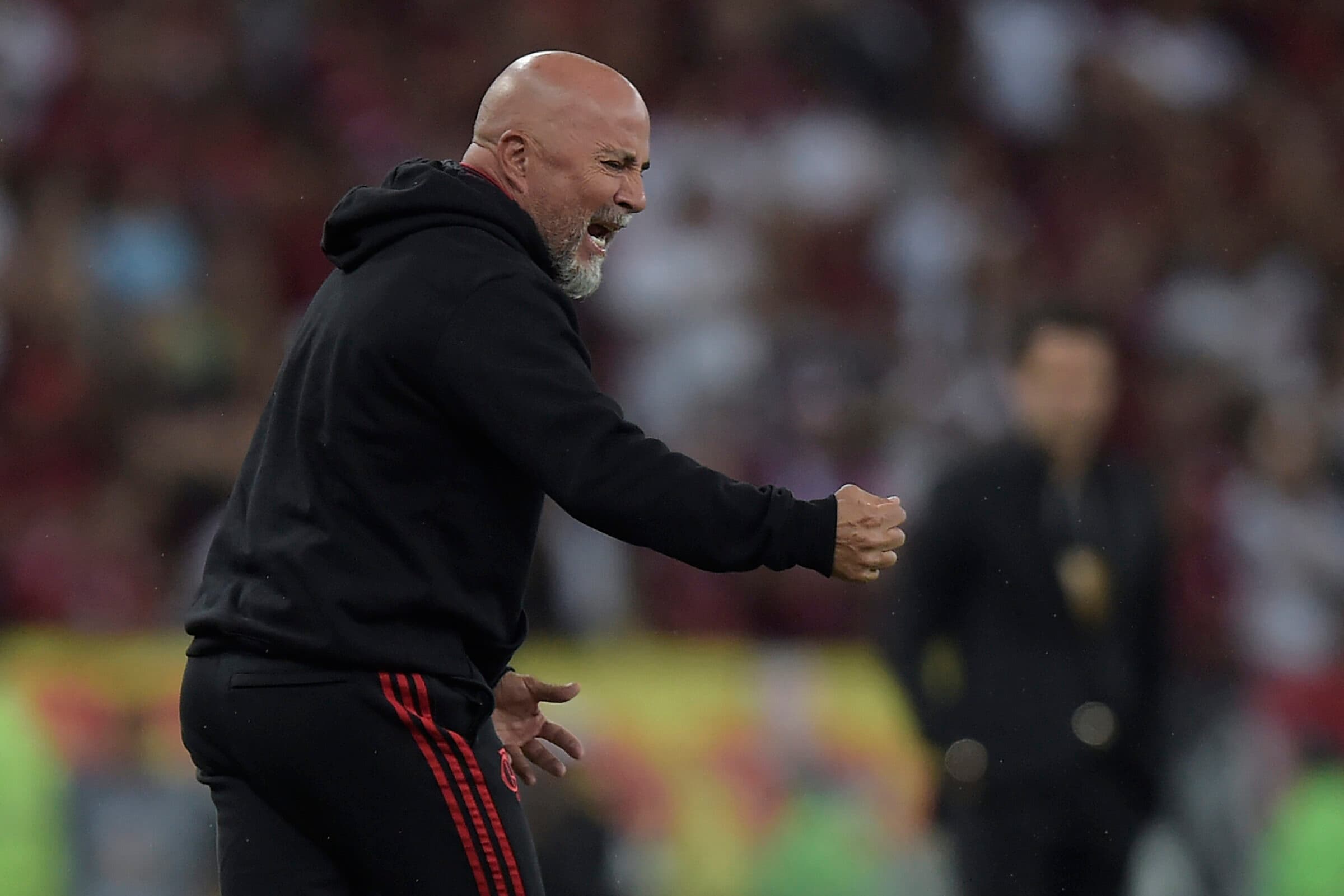 Torcedores do Chile se indignaram com decisão de Sampaoli acerca de jogadores chilenos do Flamengo que estão na seleção
