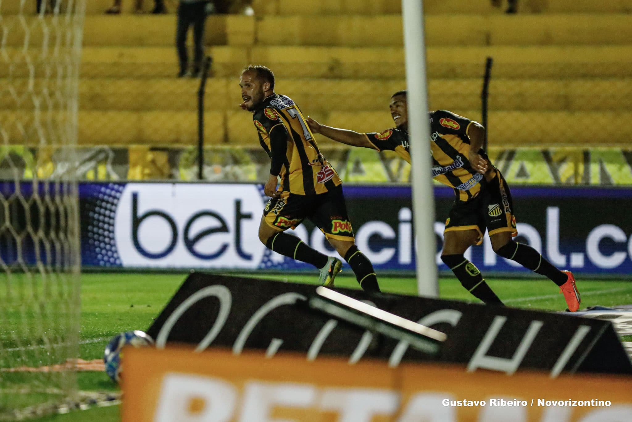 Douglas Baggio, revelado pelo Flamengo, marcou duas vezes pelo Novorizontino na Série B