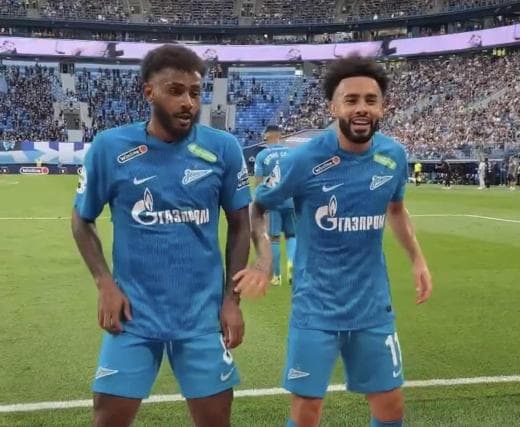 Claudinho e Wendel em jogo pelo Zenit da Rússia