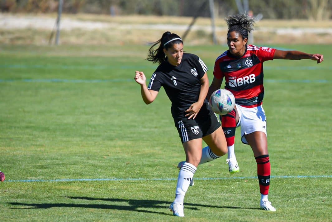 Flamengo empata com Madrid e segue invicto na Espanha