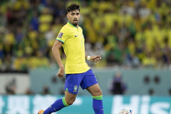 Comentarista da ESPN cobra ex-jogador do Flamengo Paquetá na seleção: ‘Melhor meia do Brasil’