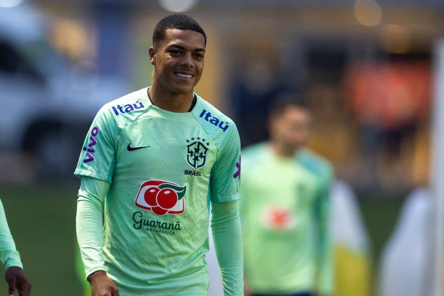 Igor Jesus e titular na estreia do Brasil no Pan