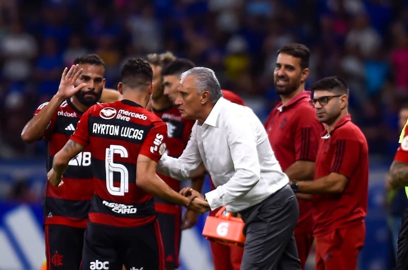 Tite apresentou seu cartão de visitas na partida entre Flamengo e Cruzeiro pelo Brasileirão