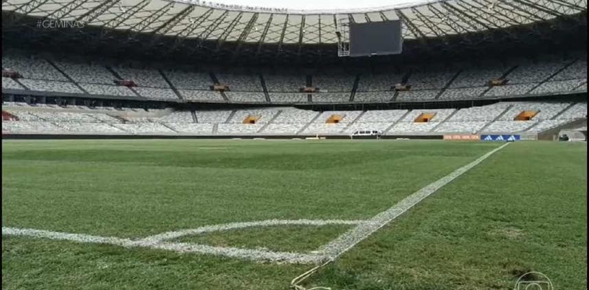 Flamengo x Cruzeiro: veja estado do gramado do Mineirão