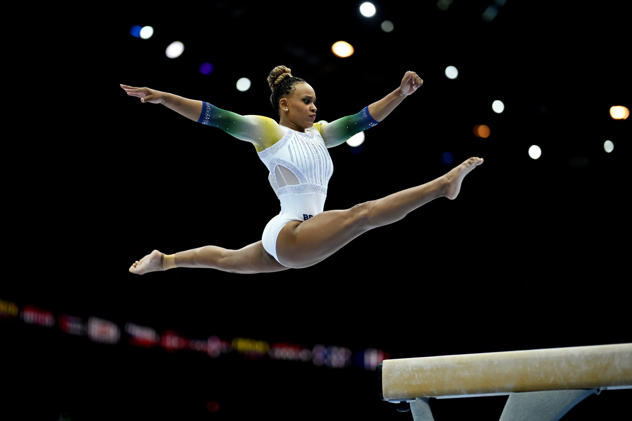 Rebeca Andrade, Flávia Saraiva e Diogo Soares representam o Flamengo no Mundial de Antuérpia da Ginástica Artística